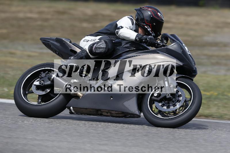 /37 09.08.2026  Pluess Motosport ADR/Freies Fahren/26